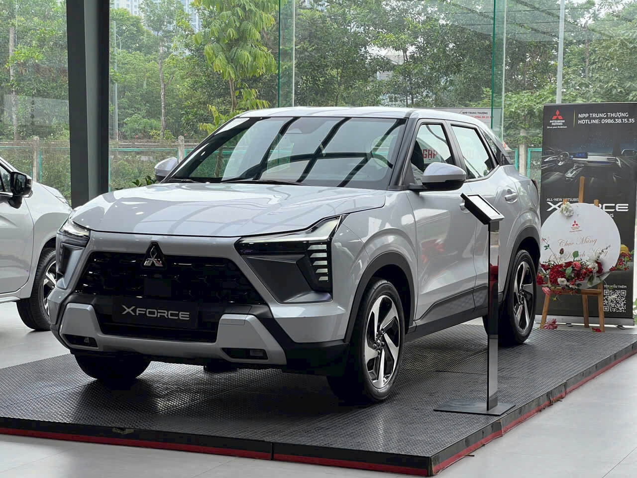 mitsubishi xforce 1 So sánh các phiên bản Mitsubishi Xforce 2025: Đâu là lựa chọn phù hợp?